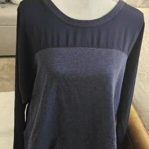 Women's Liz Claiborne Navy Blue Long Sleeve Top NWOT